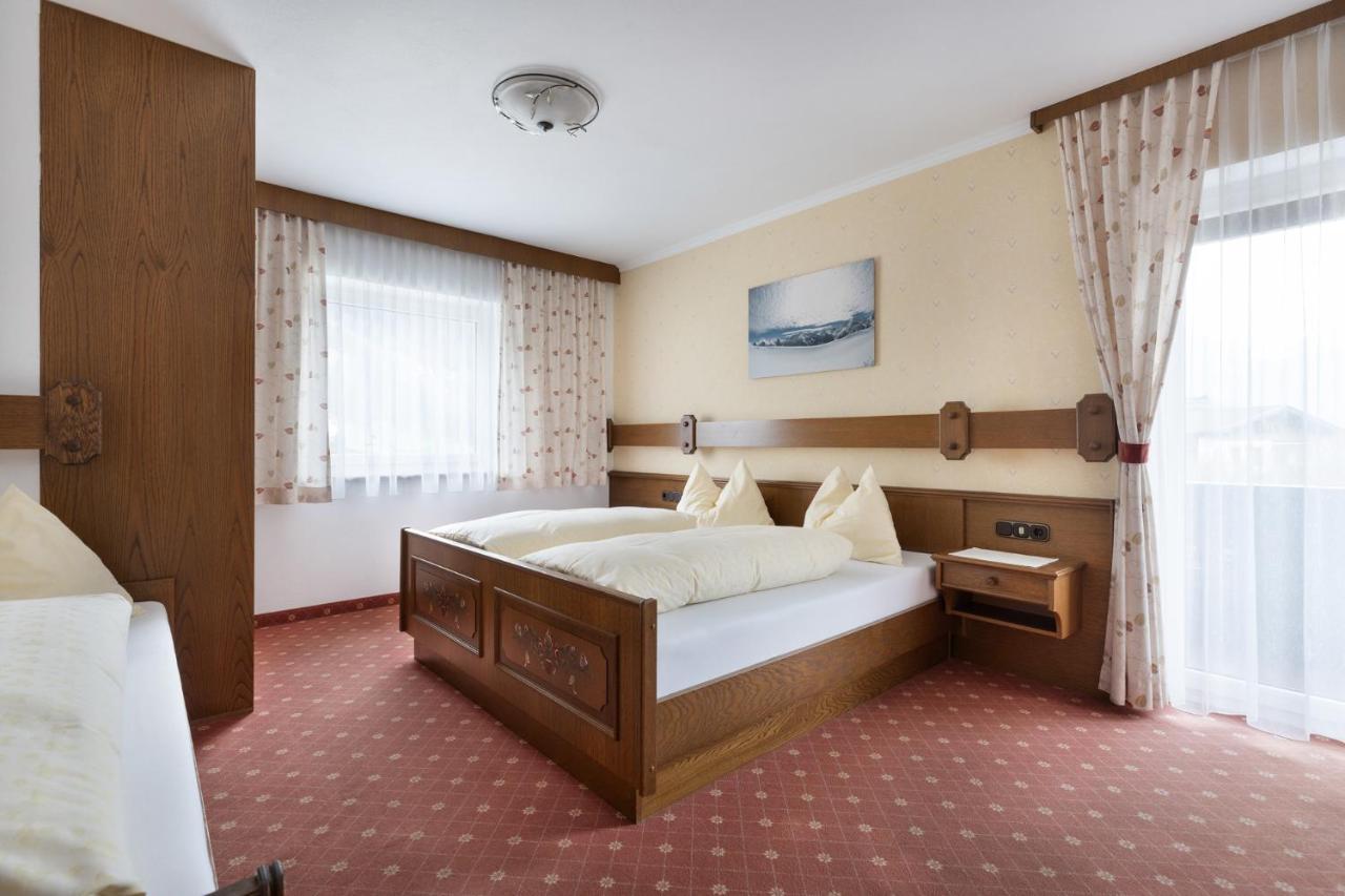 Pension Glockenstuhl Finkenberg Exteriér fotografie